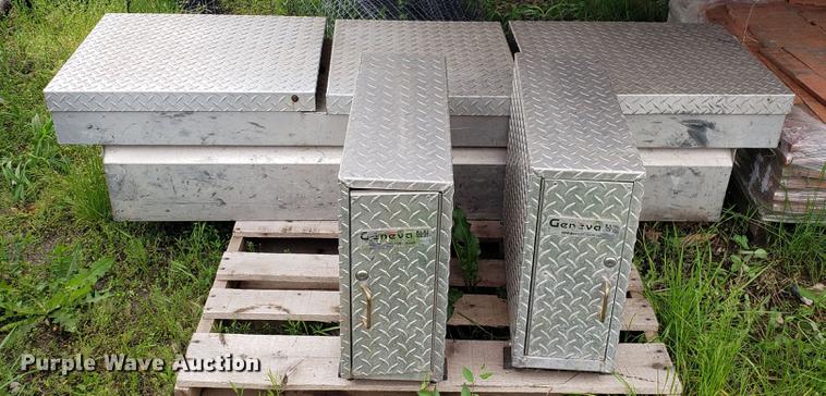 image for item DD4120 (4) toolboxes