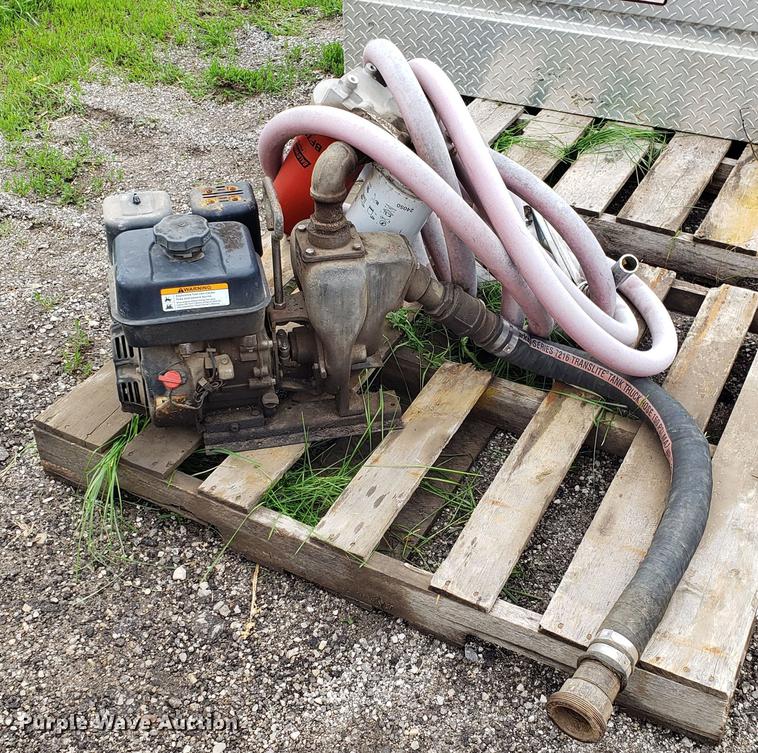 image for item DD4121 Fuel transfer pump