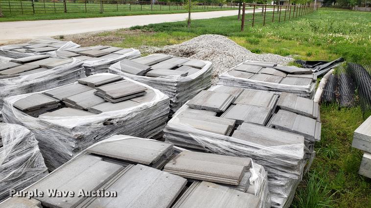 image for item DD4124 Concrete roofing
