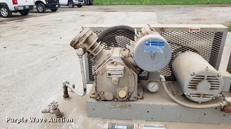 image for item DD4127 Compressed Air Systems air compressor