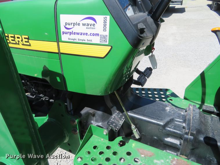 image for item DD6955 2005 John Deere 5103 tractor