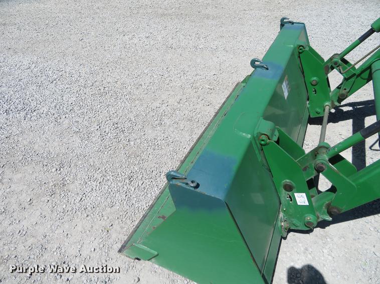 image for item DD6955 2005 John Deere 5103 tractor