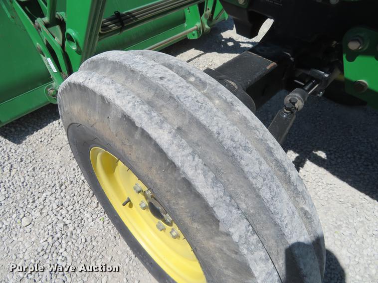 image for item DD6955 2005 John Deere 5103 tractor