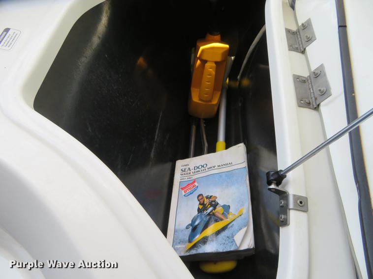 image for item DD6995 Bombardier Sea Doo LRV personal watercraft