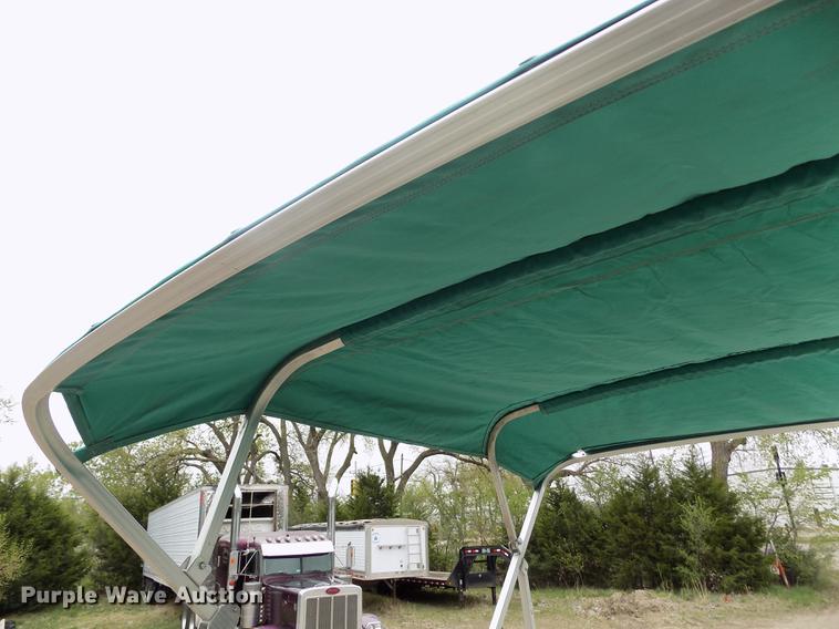 image for item DE1164 2005 Voyager pontoon boat