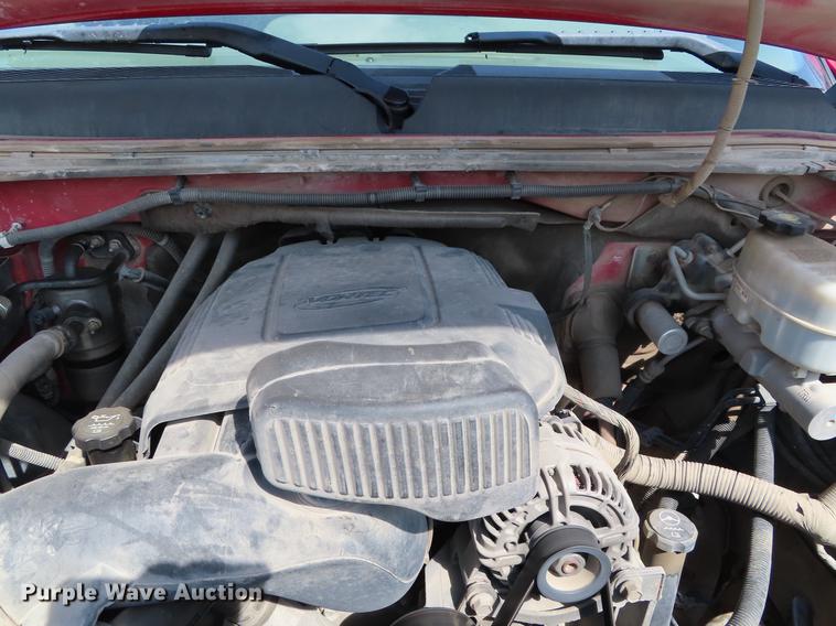 image for item DE3451 2011 GMC Sierra 2500HD Crew Cab pickup truck