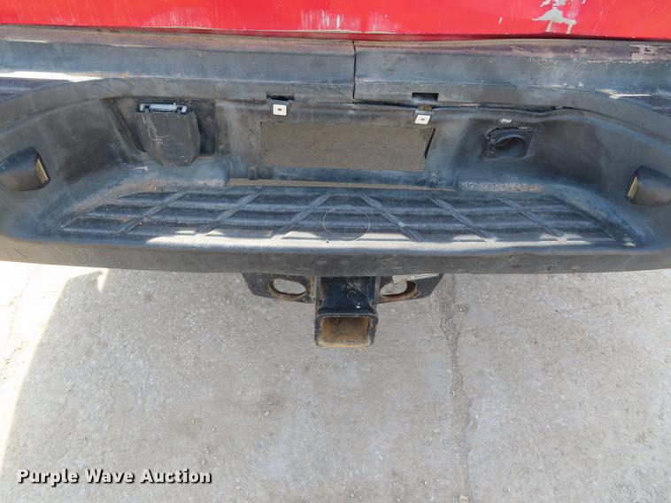 image for item DE3451 2011 GMC Sierra 2500HD Crew Cab pickup truck