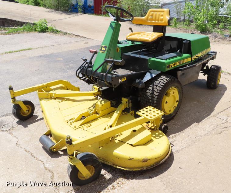 image for item DE3480 John Deere F935 lawn mower