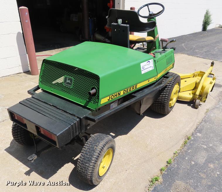 image for item DE3480 John Deere F935 lawn mower