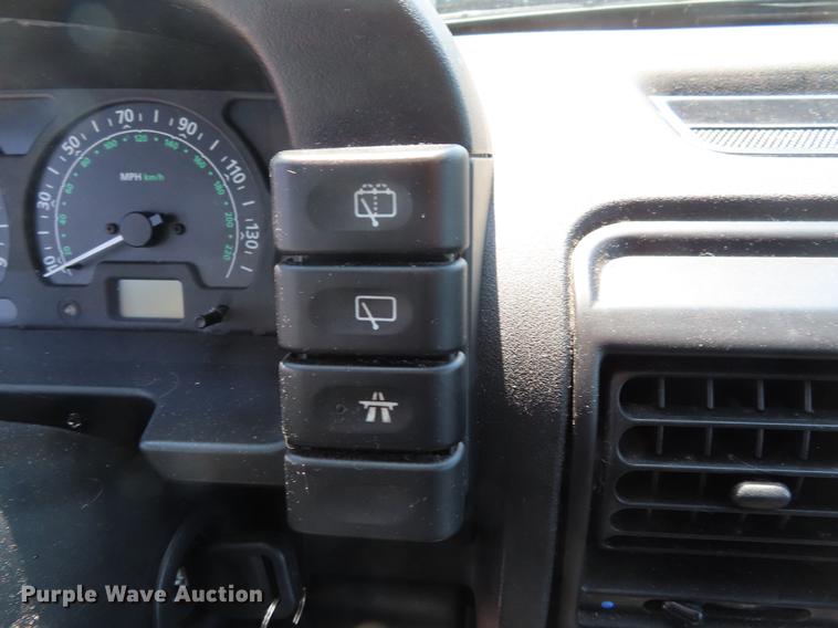 image for item DE3482 2003 Land Rover Discovery SUV