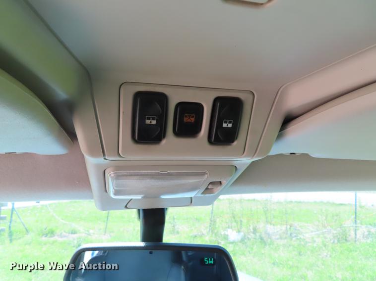 image for item DE3482 2003 Land Rover Discovery SUV