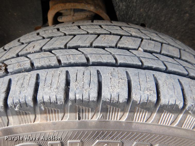 image for item DE3894 2011 Chevrolet Silverado 1500 Z71 Crew Cab pickup truck