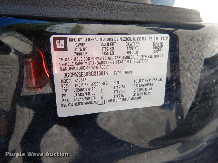 image for item DE3894 2011 Chevrolet Silverado 1500 Z71 Crew Cab pickup truck