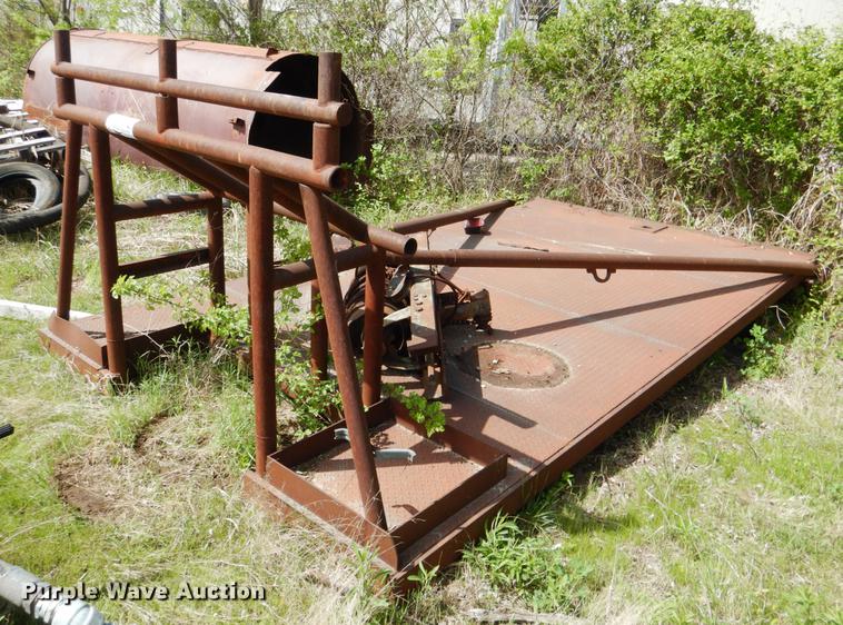 image for item DE3897 Winch bed