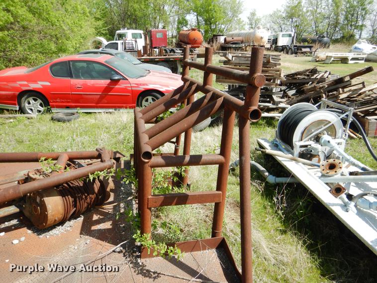 image for item DE3897 Winch bed