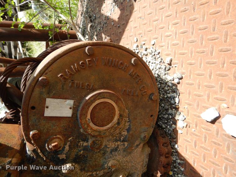 image for item DE3897 Winch bed