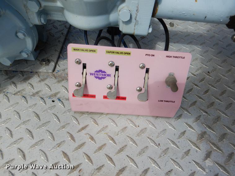 image for item DE3899 Propane tank