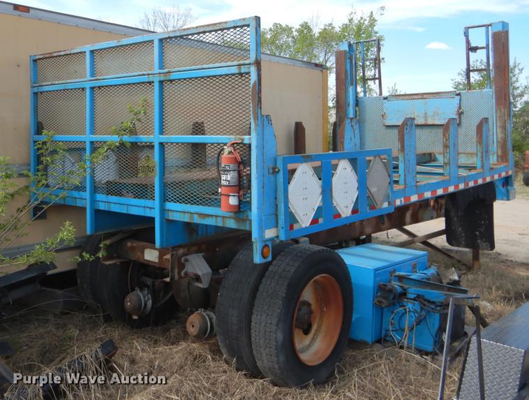 image for item DE3900 Tank transport bed