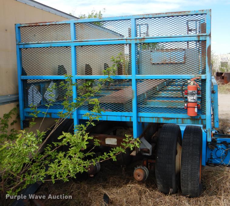 image for item DE3900 Tank transport bed