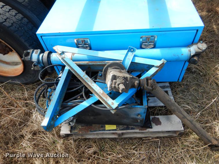 image for item DE3900 Tank transport bed