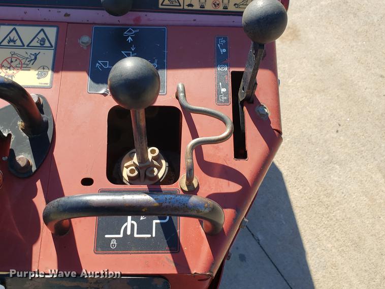 image for item DE3907 2014 Toro Dingo compact utility loader