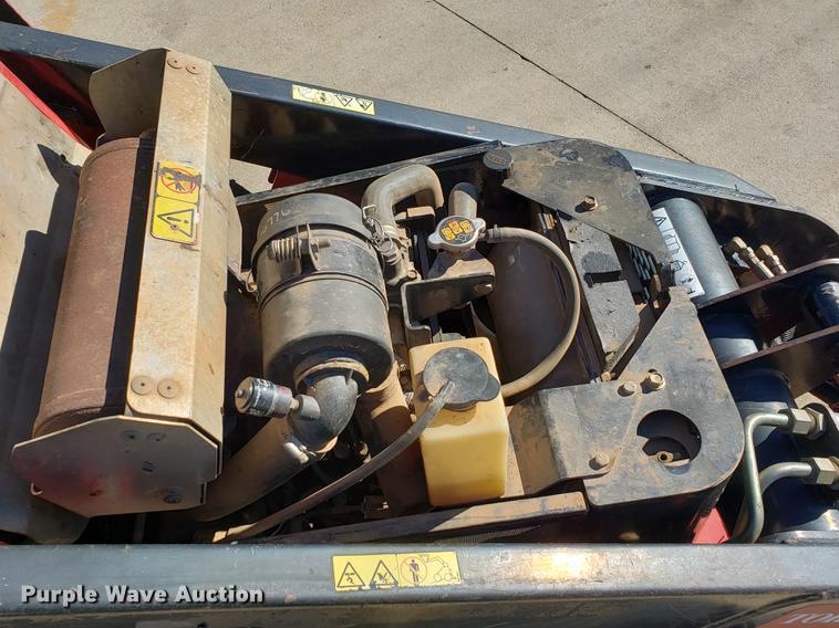 image for item DE3907 2014 Toro Dingo compact utility loader