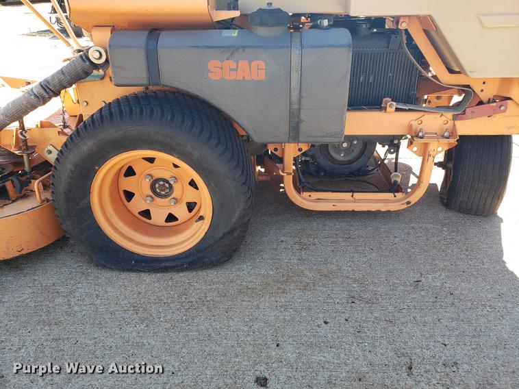 image for item DE3910 2011 Scag Cougar SMCR-48 lawn mower