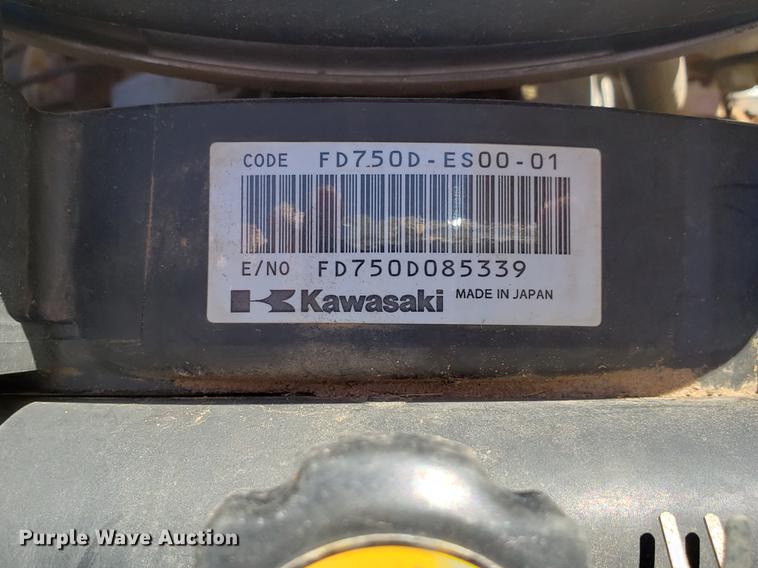 image for item DE3910 2011 Scag Cougar SMCR-48 lawn mower