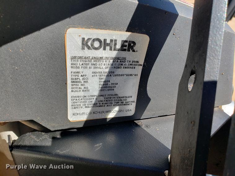 image for item DE3913 (3) lawn mowers