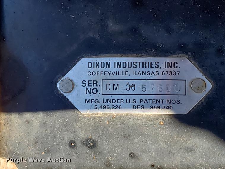 image for item DE3913 (3) lawn mowers