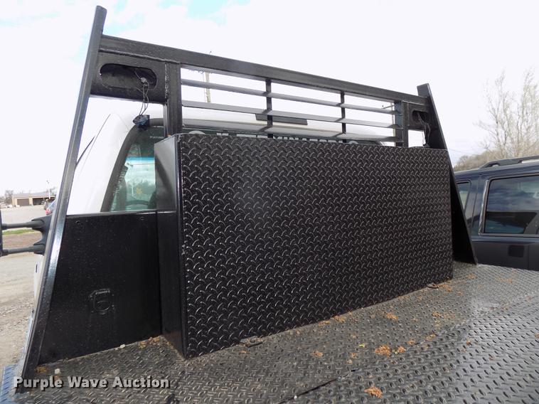 image for item DE7648 2001 Ford F450 Super Duty XL bale bed truck