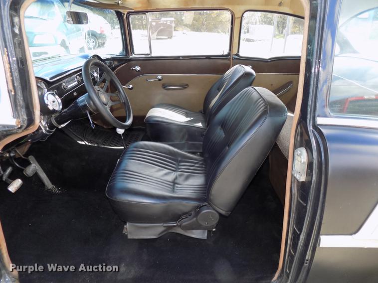 image for item DE7658 1955 Chevrolet 210 sedan