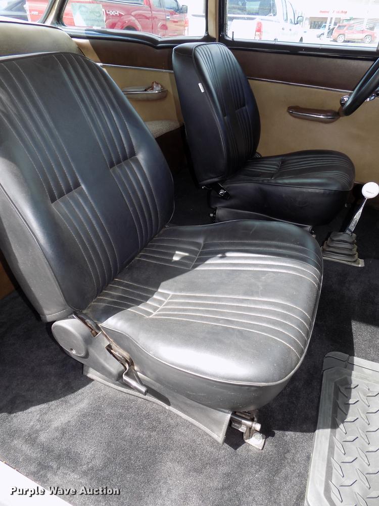 image for item DE7658 1955 Chevrolet 210 sedan