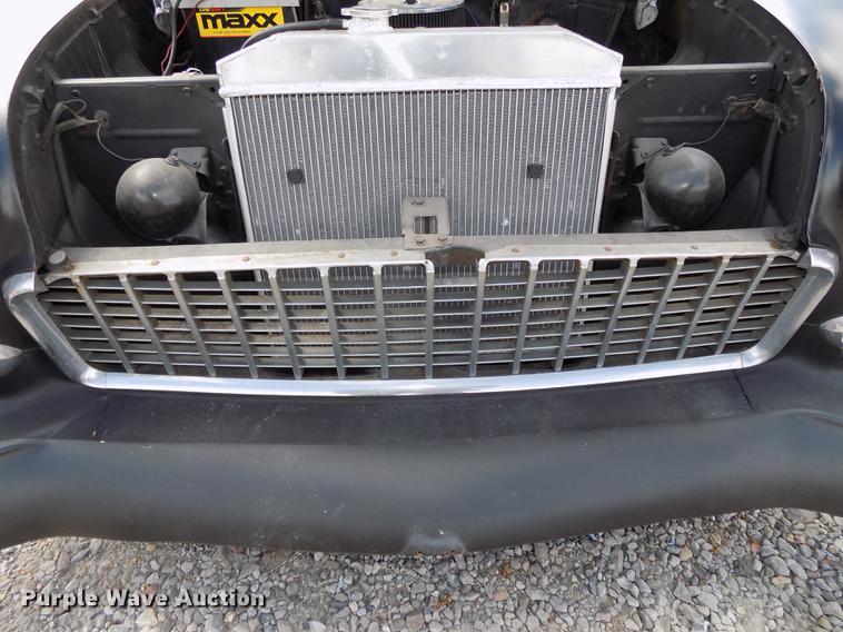 image for item DE7658 1955 Chevrolet 210 sedan