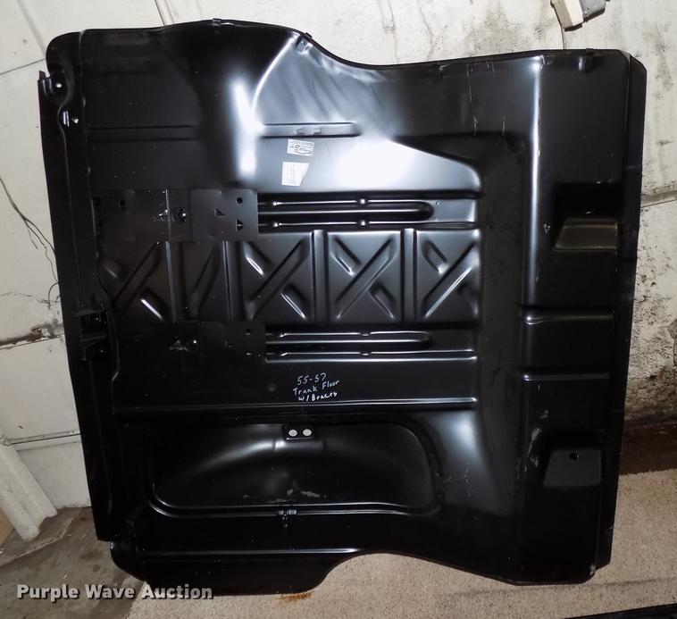 image for item DE7658 1955 Chevrolet 210 sedan