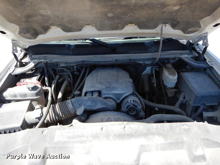 image for item DE8303 2009 Chevrolet Silverado 2500HD pickup truck