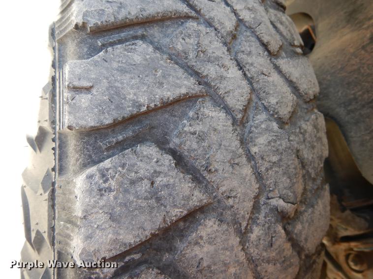 image for item DE8303 2009 Chevrolet Silverado 2500HD pickup truck