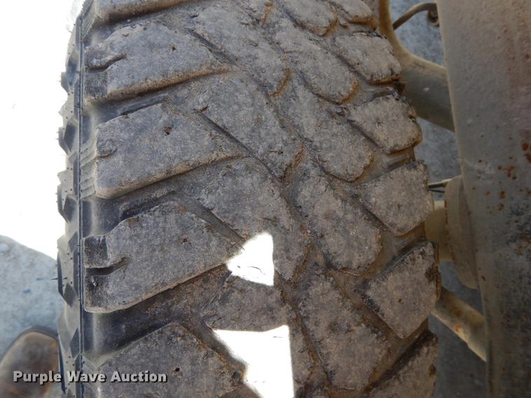 image for item DE8303 2009 Chevrolet Silverado 2500HD pickup truck