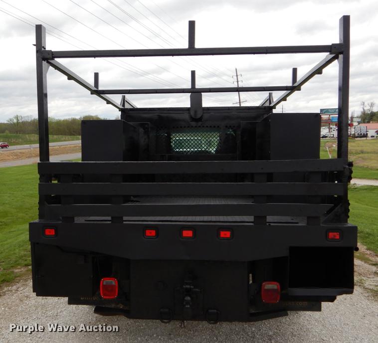 image for item DE8323 2004 Chevrolet C4500 utility truck