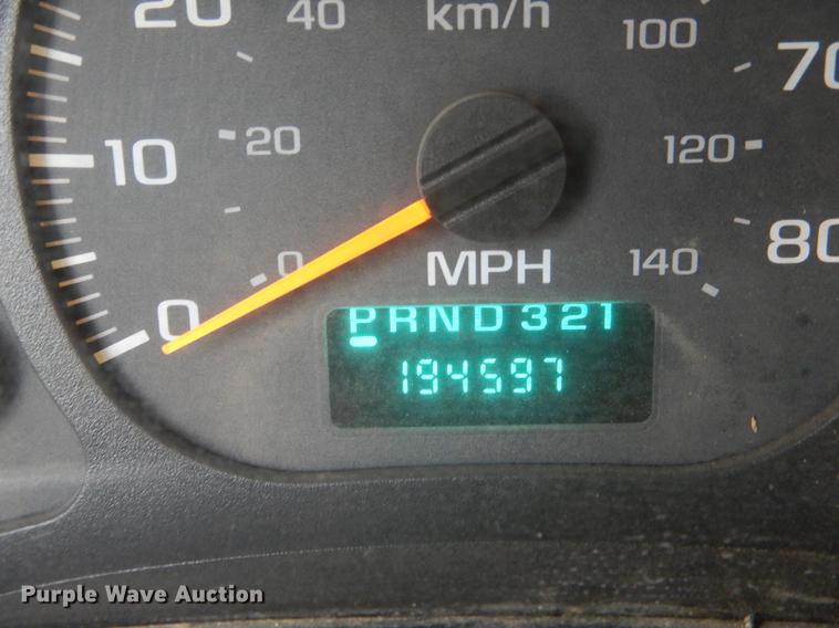 image for item DE8323 2004 Chevrolet C4500 utility truck