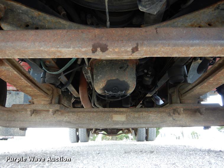 image for item DE8323 2004 Chevrolet C4500 utility truck