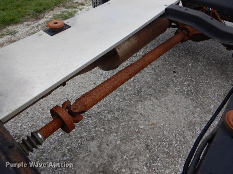 image for item DE8329 2006 Ford E450 cab and chassis