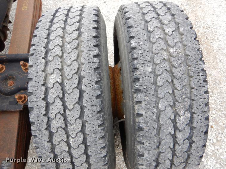 image for item DE8329 2006 Ford E450 cab and chassis