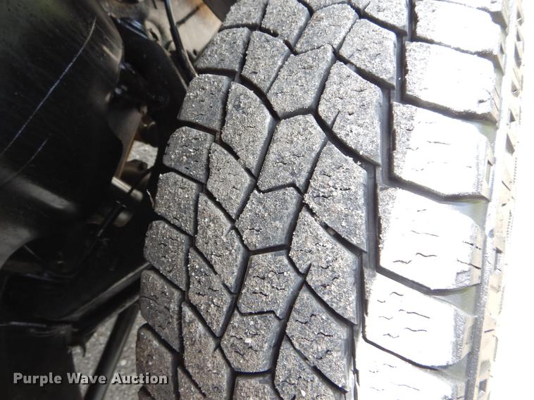 image for item DE8330 2010 Chevrolet Silverado 2500HD Ext. Cab pickup truck