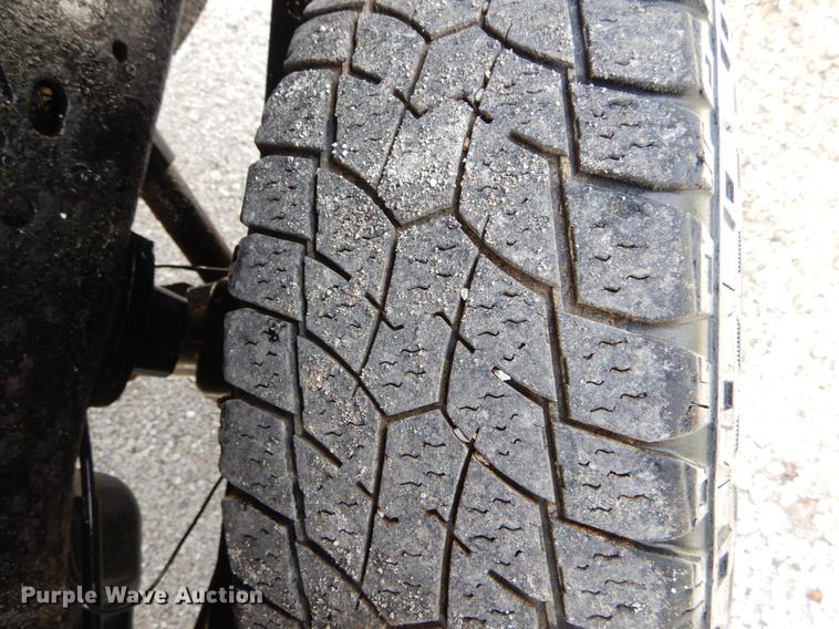 image for item DE8330 2010 Chevrolet Silverado 2500HD Ext. Cab pickup truck