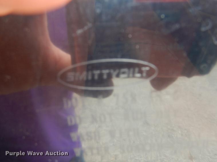 image for item DE8332 1997 Jeep Wrangler SUV