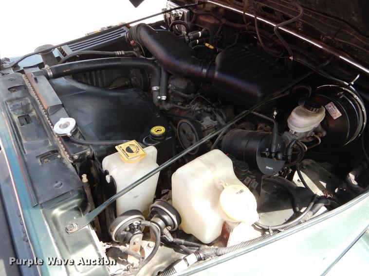 image for item DE8332 1997 Jeep Wrangler SUV