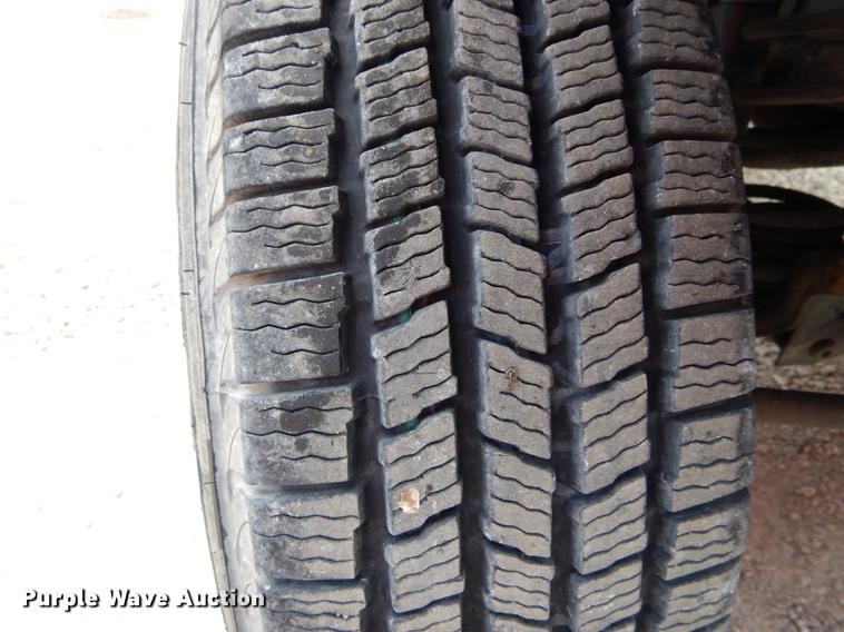 image for item DE8332 1997 Jeep Wrangler SUV