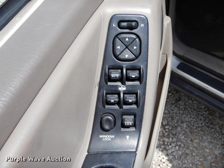 image for item DE8333 2003 Jeep Grand Cherokee Laredo SUV