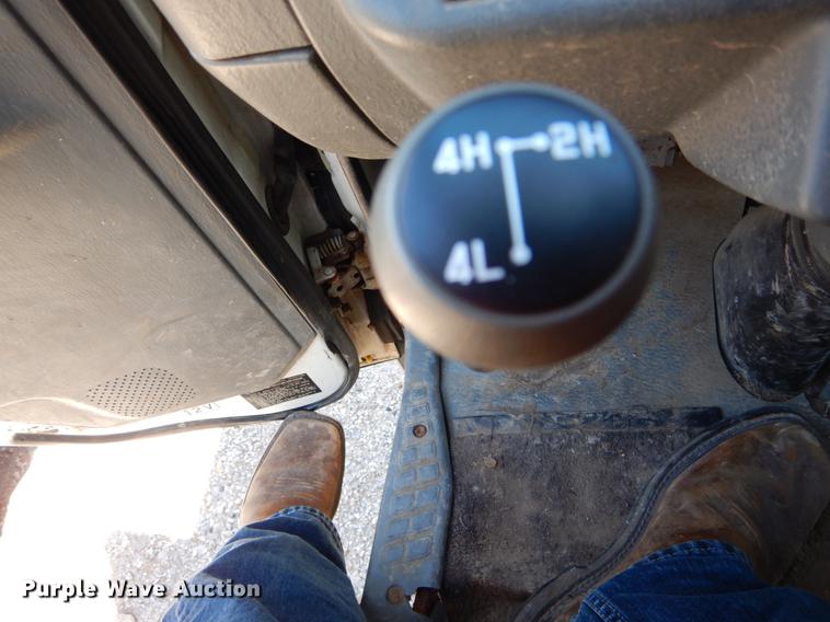 image for item DE8352 2004 Mitsubishi Fuso FG dump flatbed truck